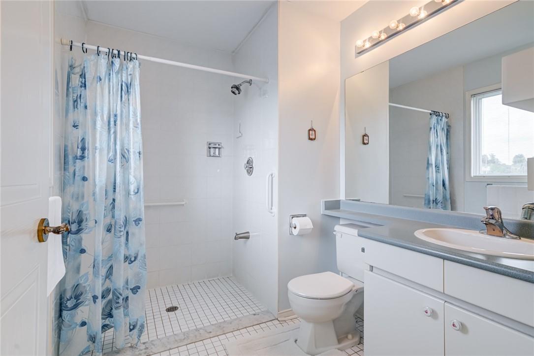 10 Silverbirch Boulevard, Mount Hope, Ontario  L0R 1W0 - Photo 16 - H4205449