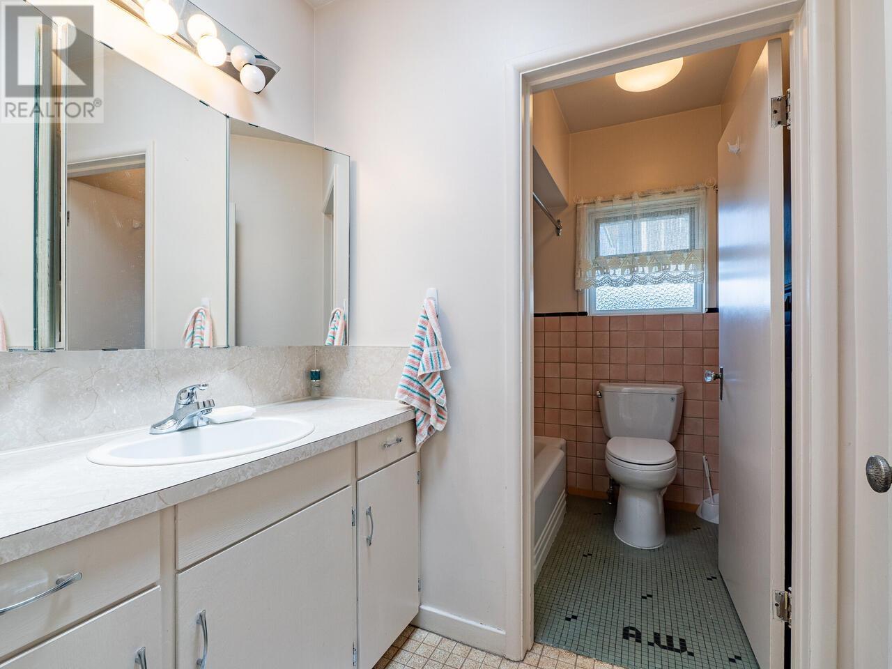 2640 E 23rd Avenue, Vancouver, British Columbia  V5R 1A6 - Photo 8 - R2919464