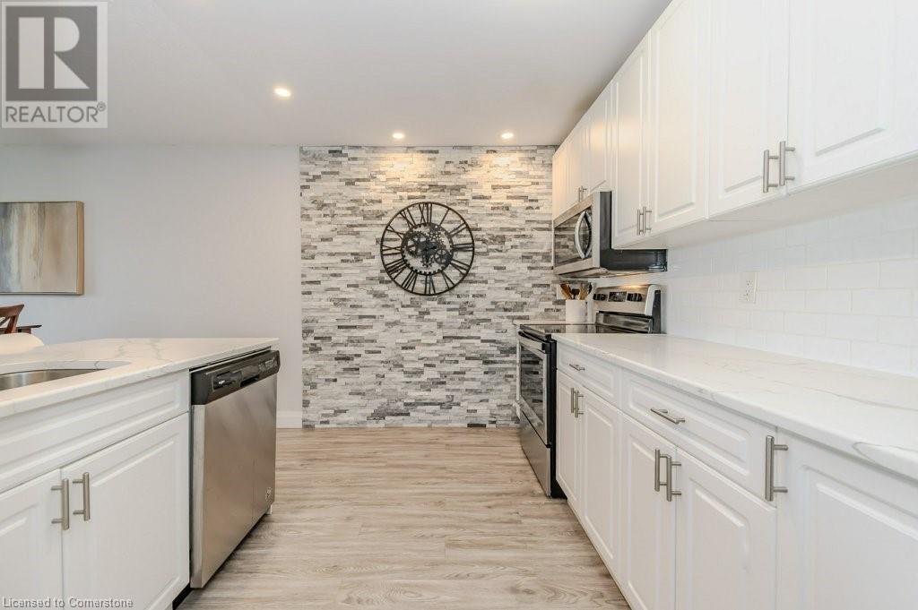 276 Eiwo Court Unit# 305, Waterloo, Ontario  N2K 3M6 - Photo 21 - 40636858