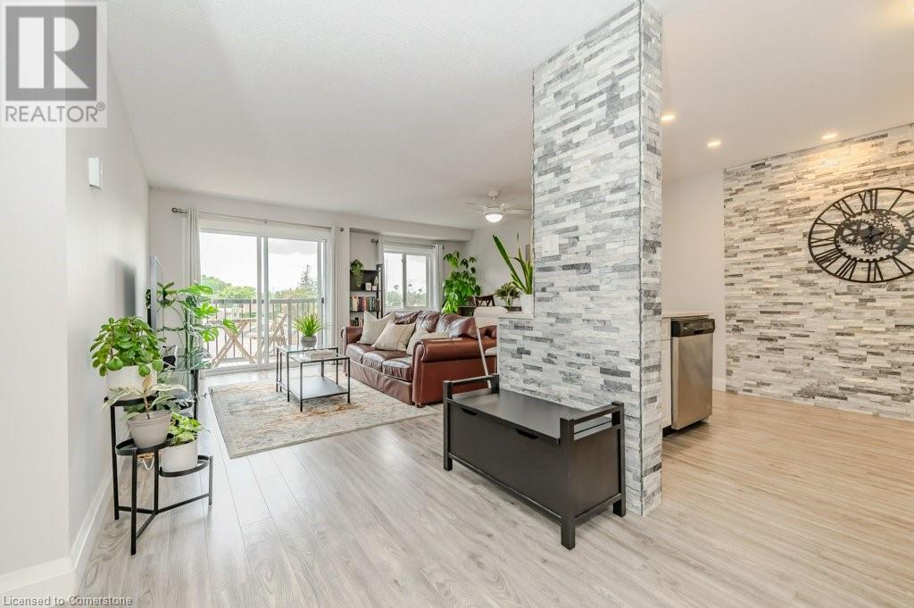 276 Eiwo Court Unit# 305, Waterloo, Ontario  N2K 3M6 - Photo 2 - 40636858