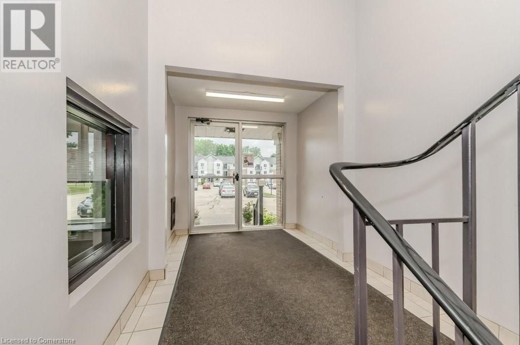 276 Eiwo Court Unit# 305, Waterloo, Ontario  N2K 3M6 - Photo 41 - 40636858