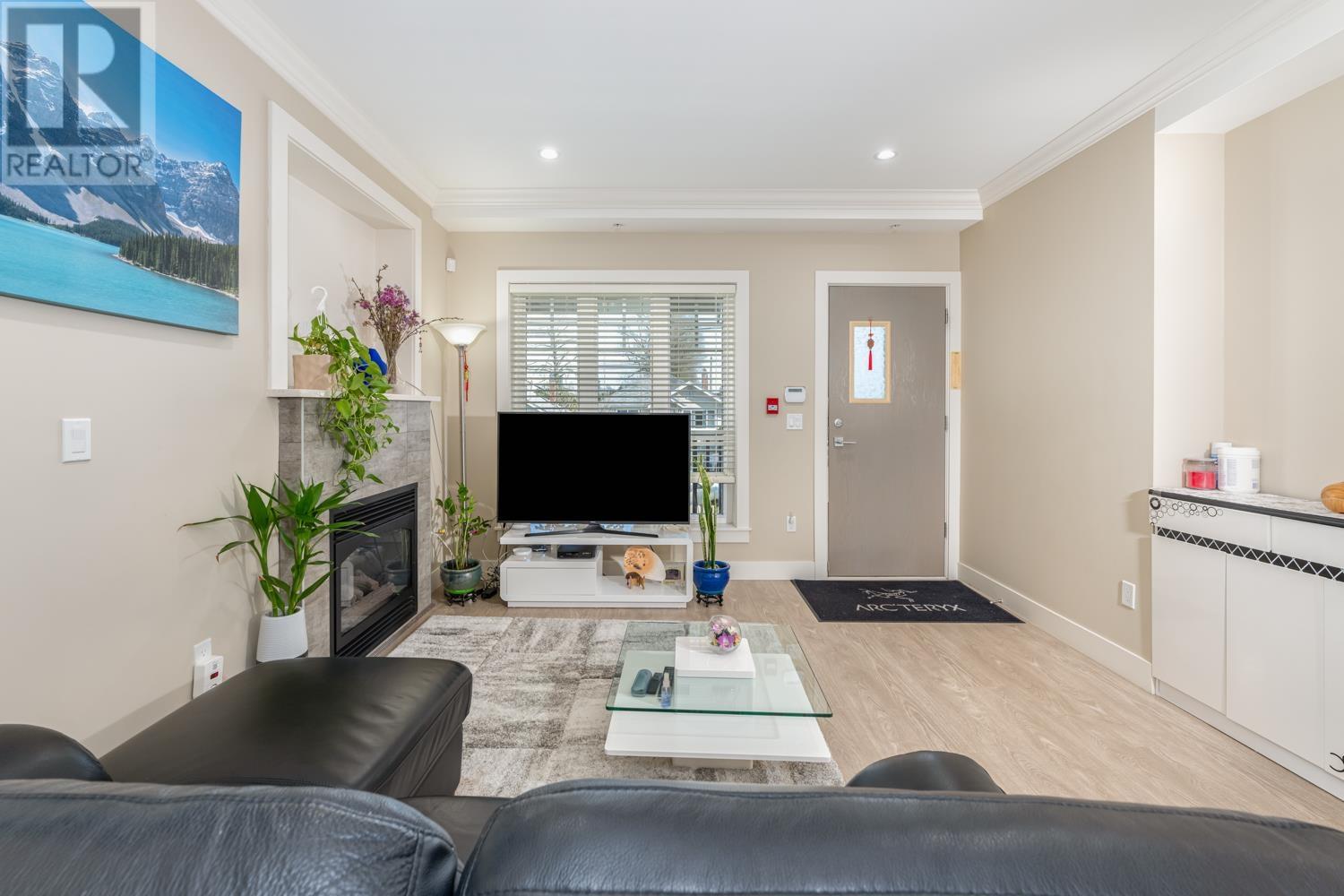 201 4573 Slocan Street, Vancouver, British Columbia  V5R 1Z8 - Photo 5 - R2920020