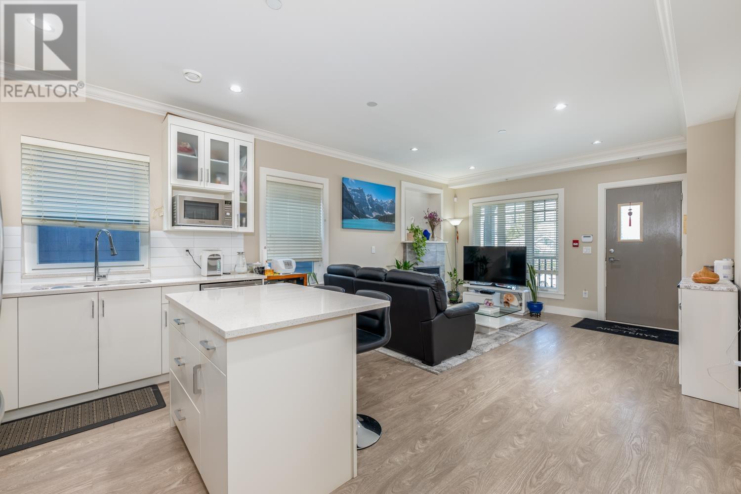 201 4573 Slocan Street, Vancouver, British Columbia  V5R 1Z8 - Photo 9 - R2920020