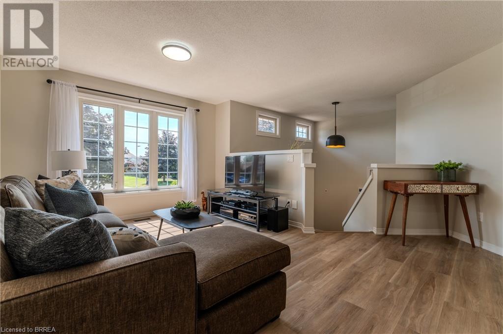 20 Caledonia Avenue, Caledonia, Ontario  N3W 2L1 - Photo 10 - 40620895