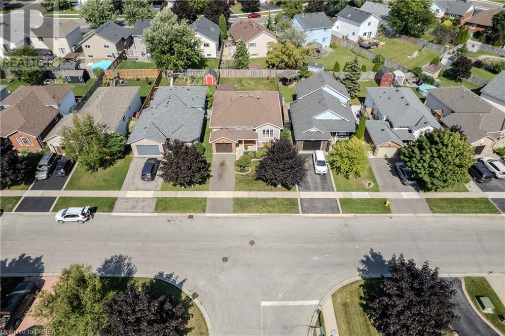 20 Caledonia Avenue, Caledonia, Ontario  N3W 2L1 - Photo 18 - 40620895