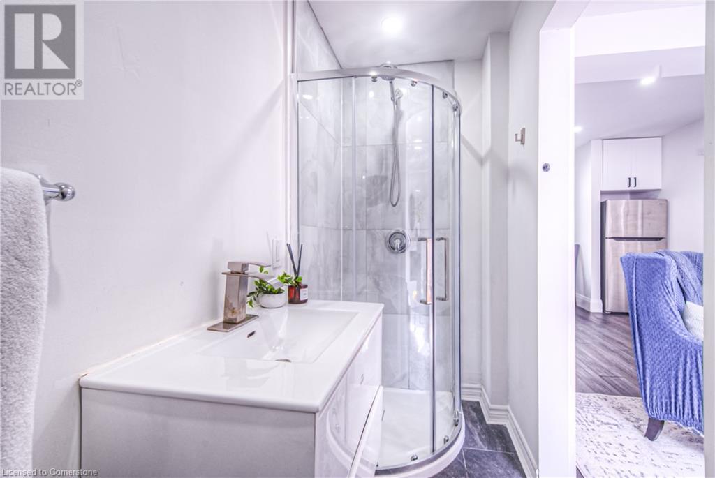 39 Cameron Street N, Kitchener, Ontario  N2H 3A2 - Photo 30 - 40639093