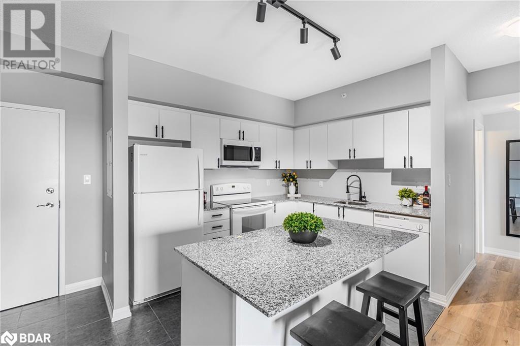 306 Essa Road, Barrie, Ontario  L4N 9C5 - Photo 5 - 40641019