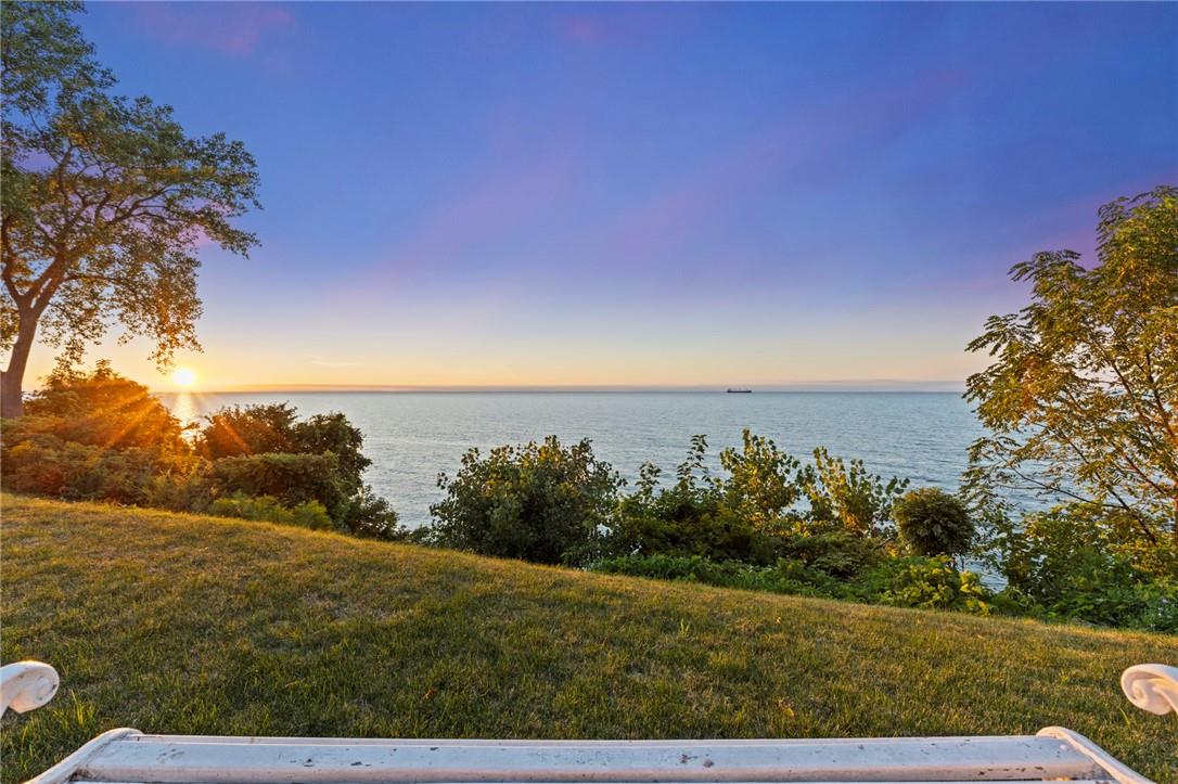 20 Peel Street, St. Catharines, Ontario  L2N 7N8 - Photo 2 - H4205390