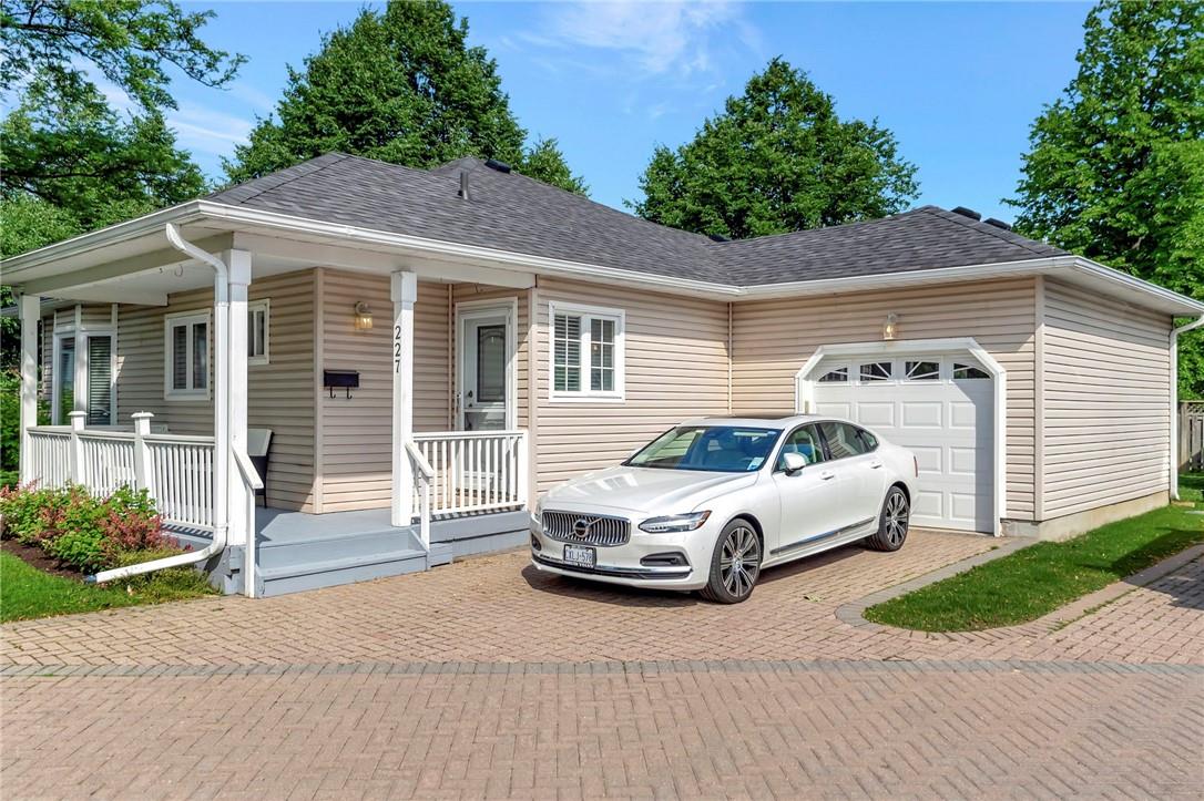 227 Silverbirch Boulevard, Mount Hope, Ontario  L0R 1W0 - Photo 3 - H4205455
