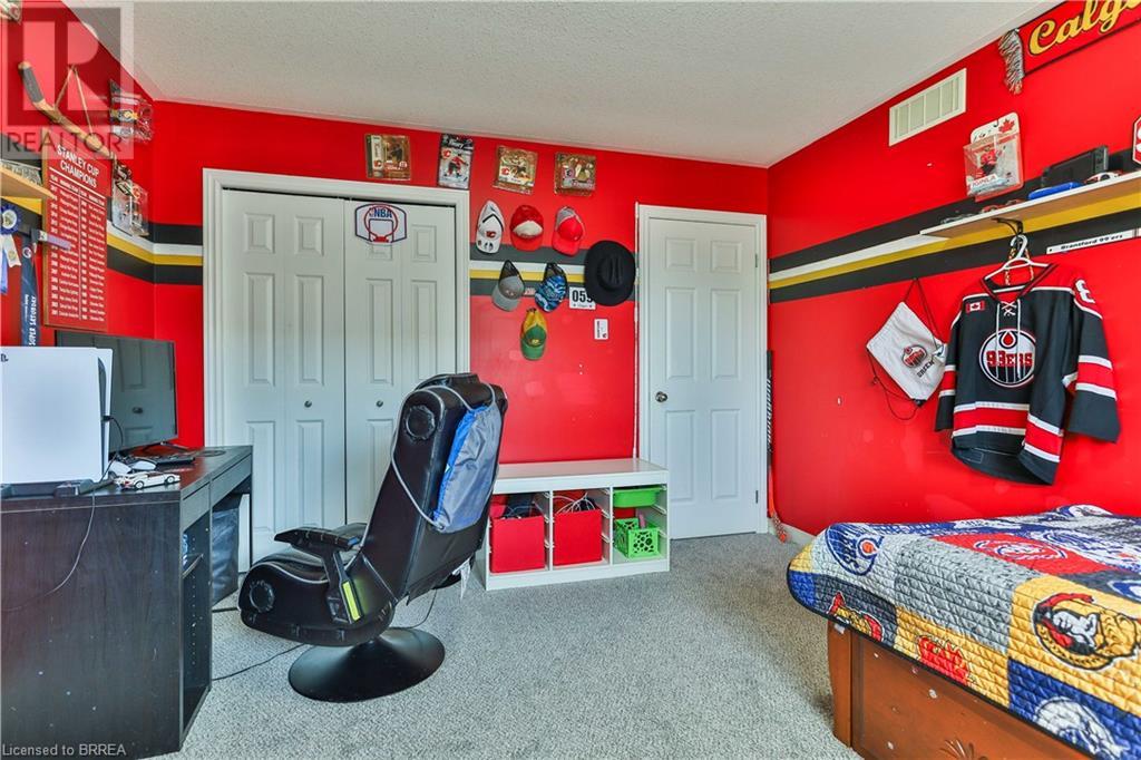 29 Fisher Street, Brantford, Ontario  N3T 0B3 - Photo 23 - 40640578