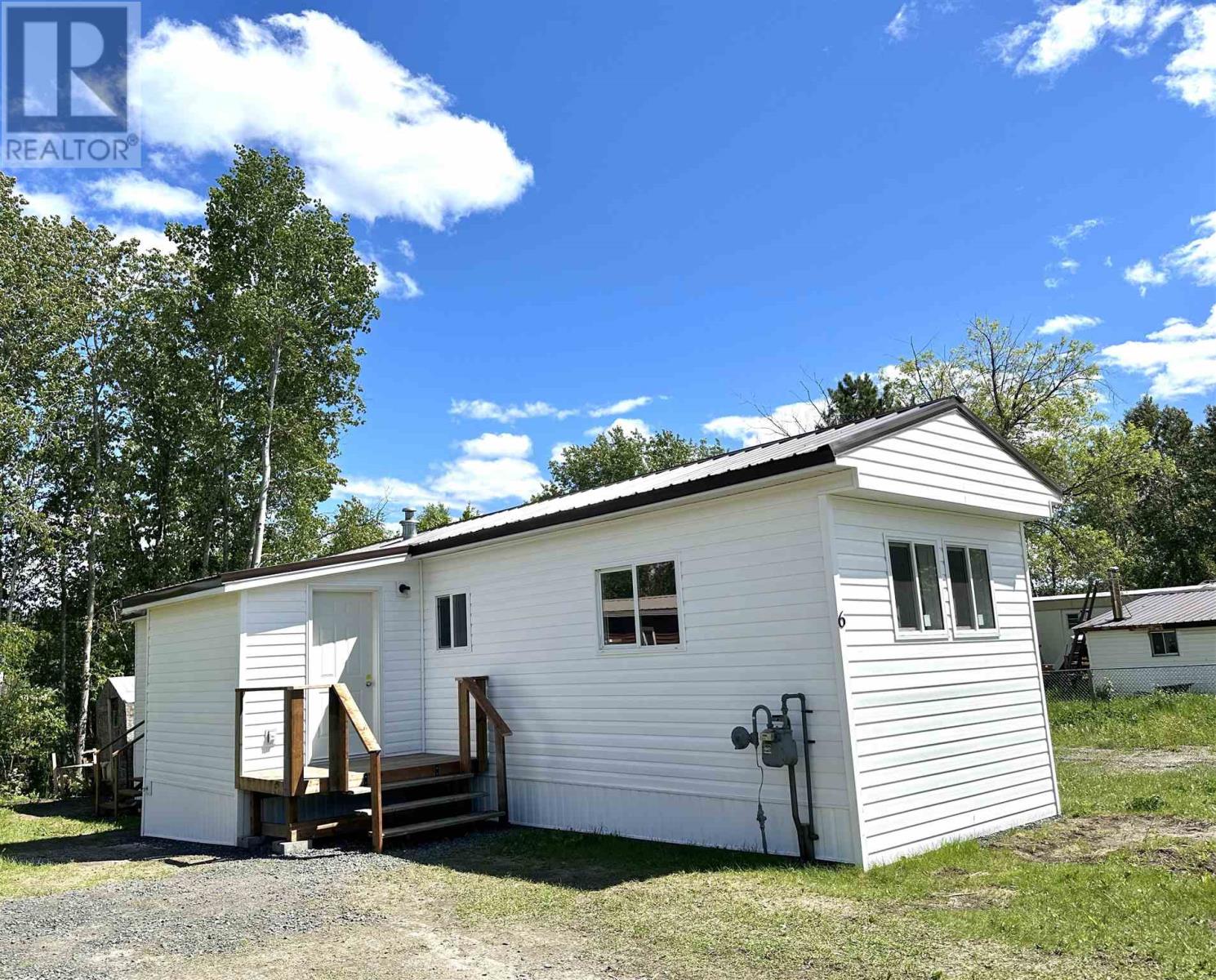 6 Chelsea St, Red Lake, Ontario  P0V 2M0 - Photo 1 - TB241864