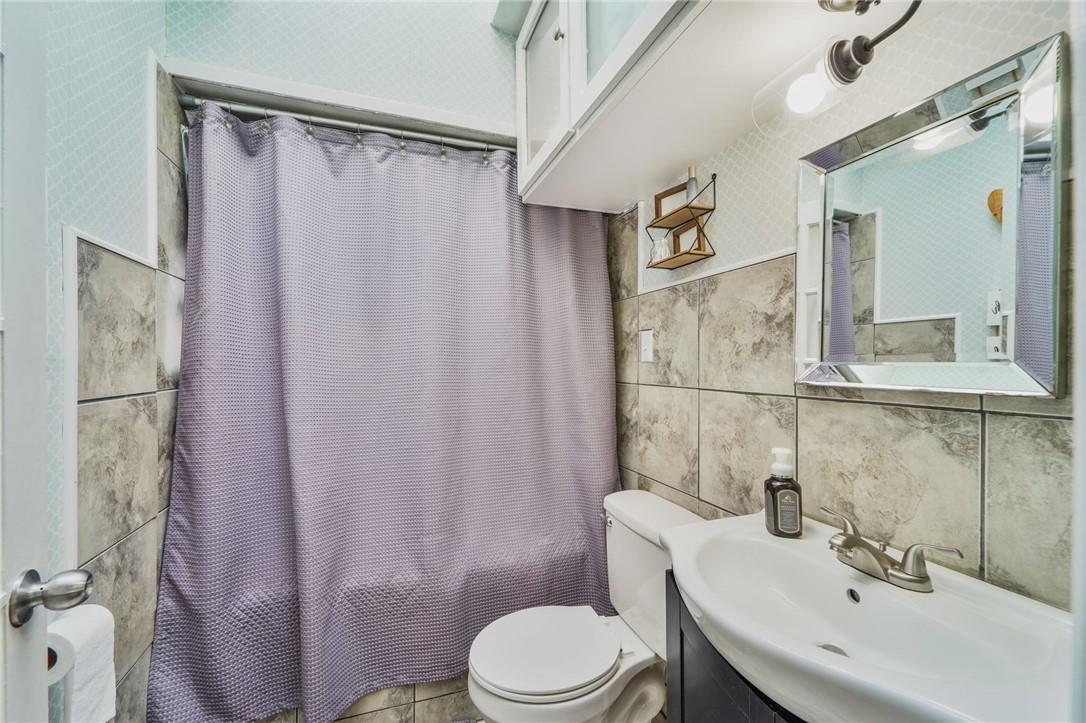 1007 Dunsmure Road, Hamilton, Ontario  L8H 1J5 - Photo 10 - H4205454
