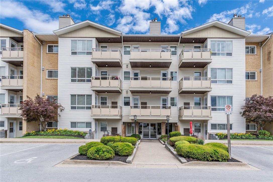 78 Roehampton Avenue, Unit #116, St. Catharines, Ontario  L2M 7W9 - Photo 1 - H4205495