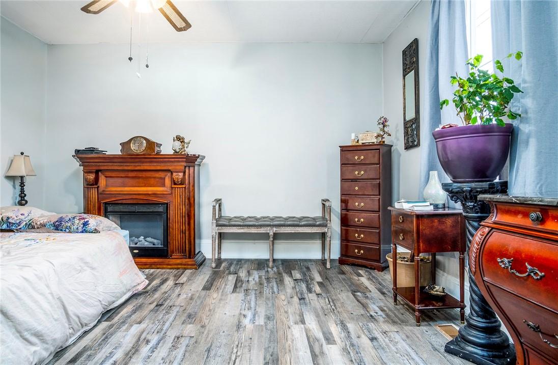 193 Locke Street N, Hamilton, Ontario  L8R 3B1 - Photo 8 - H4205501