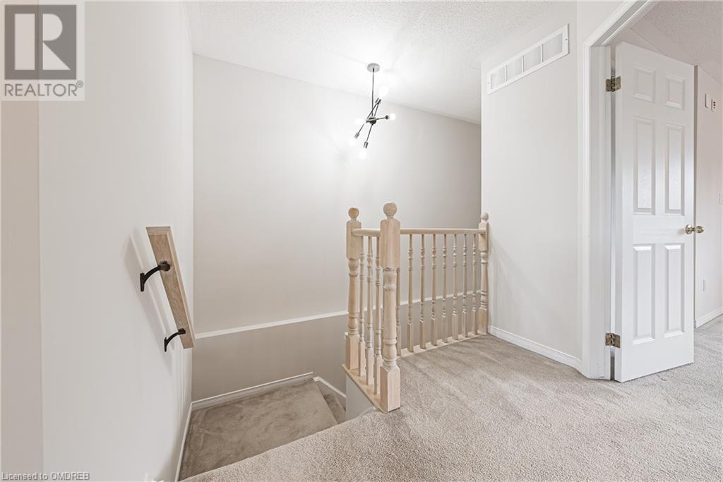 2268 Greenway Terrace, Burlington, Ontario  L7M 4N5 - Photo 15 - 40640377