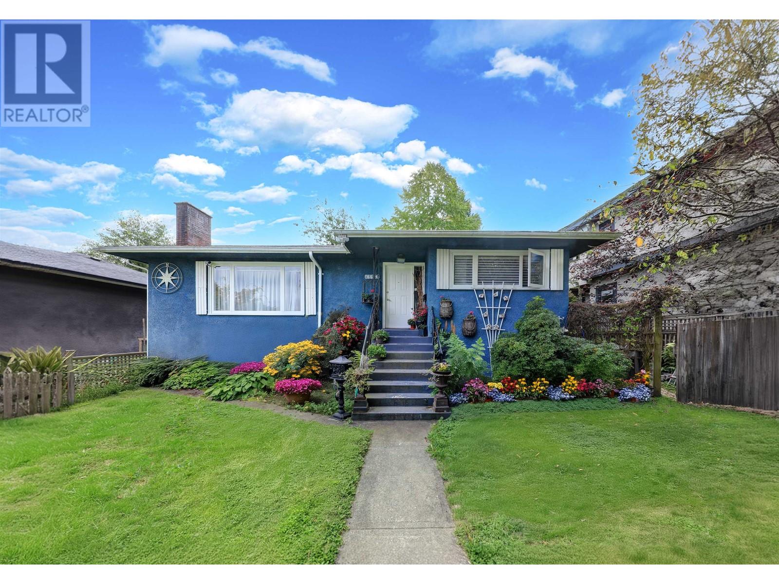 6614 Strawson Street, Burnaby, British Columbia  V5E 1W6 - Photo 1 - R2920007