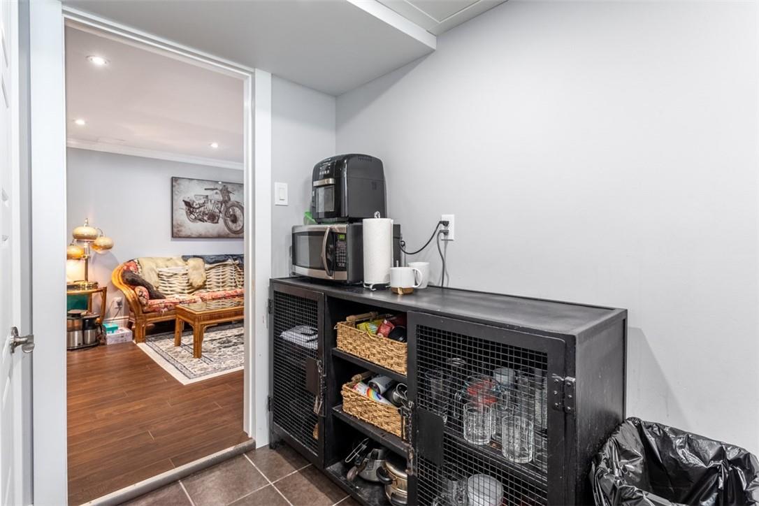 15 Boulding Avenue, Unit #bsmt, Waterdown, Ontario  L0R 2H3 - Photo 16 - H4205480