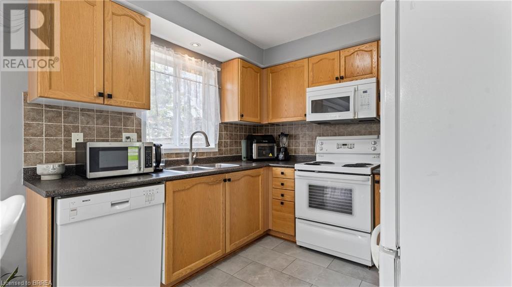 124 Osborn Avenue, Brantford, Ontario  N3T 6S1 - Photo 14 - 40639221