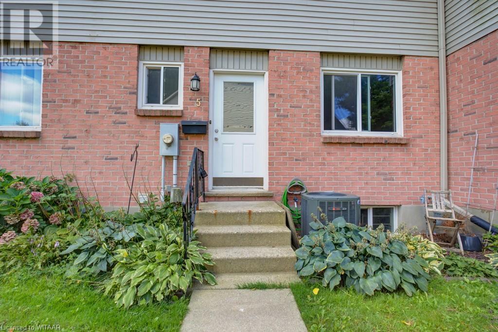 470 Springbank Avenue N Unit# 5, Woodstock, Ontario  N4T 1K6 - Photo 3 - 40640932