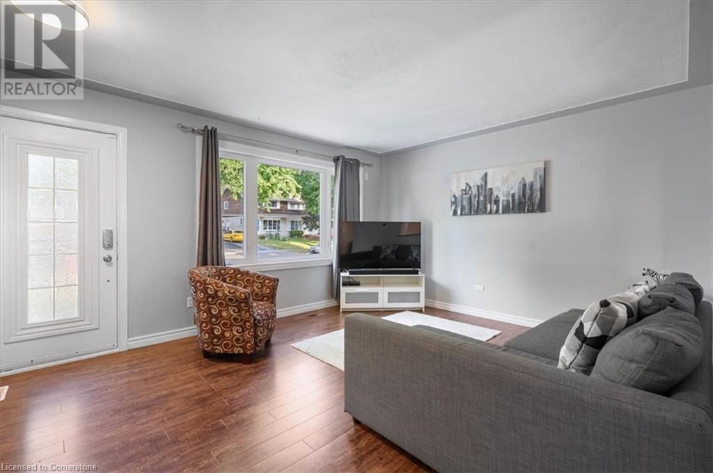 63 Cartier Drive, Kitchener, Ontario  N2E 1E3 - Photo 10 - 40641143