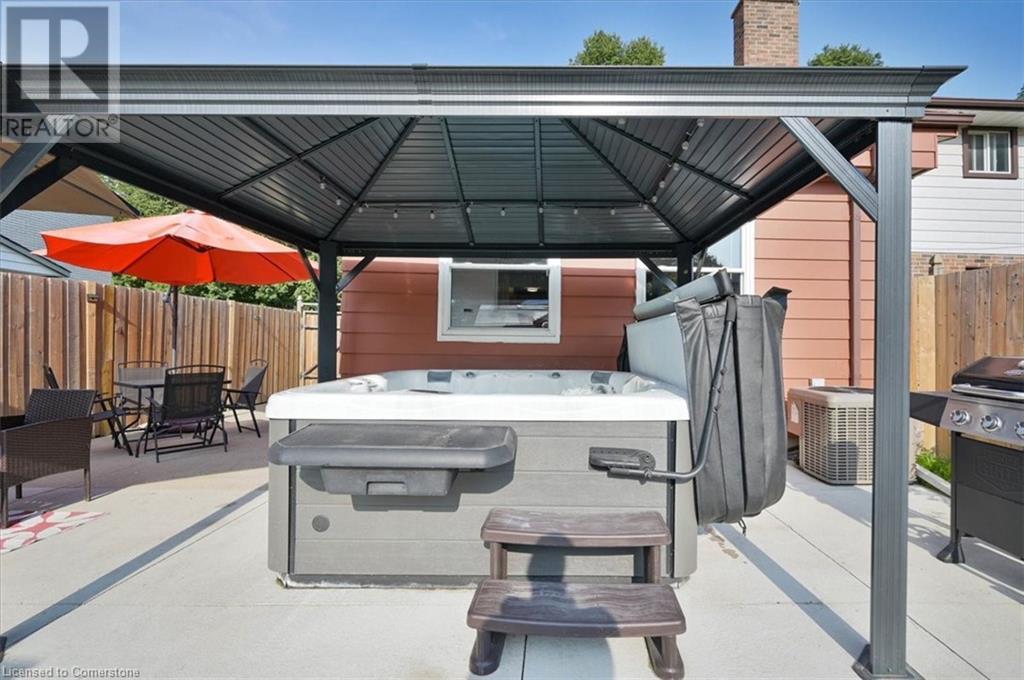 63 Cartier Drive, Kitchener, Ontario  N2E 1E3 - Photo 35 - 40641143