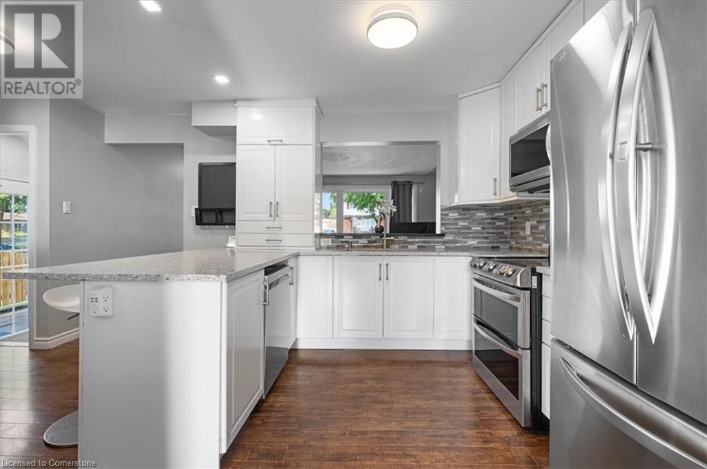 63 Cartier Drive, Kitchener, Ontario  N2E 1E3 - Photo 5 - 40641143