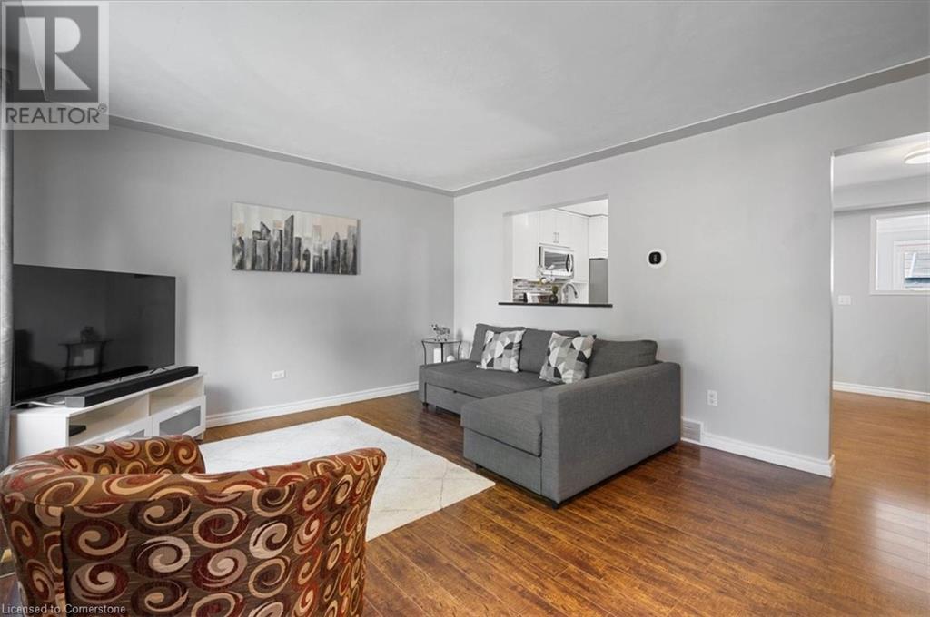 63 Cartier Drive, Kitchener, Ontario  N2E 1E3 - Photo 9 - 40641143