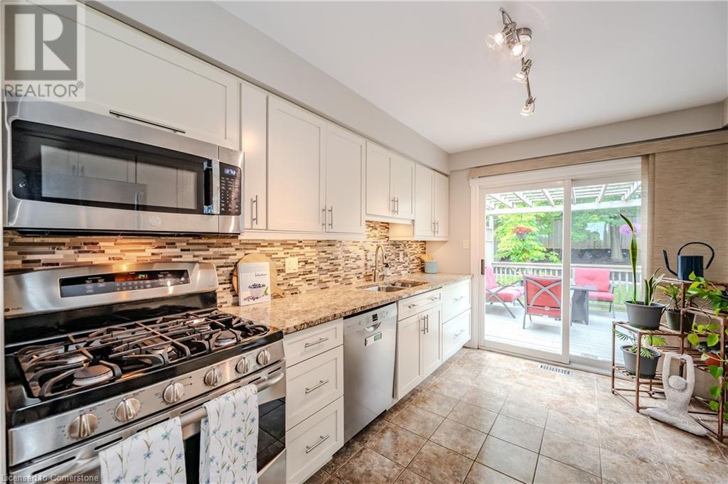 527 Drummerhill Crescent, Waterloo, Ontario  N2T 1G3 - Photo 17 - 40640750