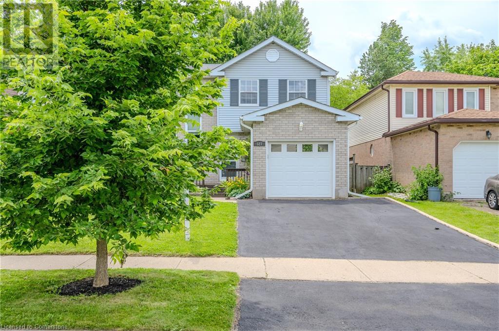 527 Drummerhill Crescent, Waterloo, Ontario  N2T 1G3 - Photo 2 - 40640750