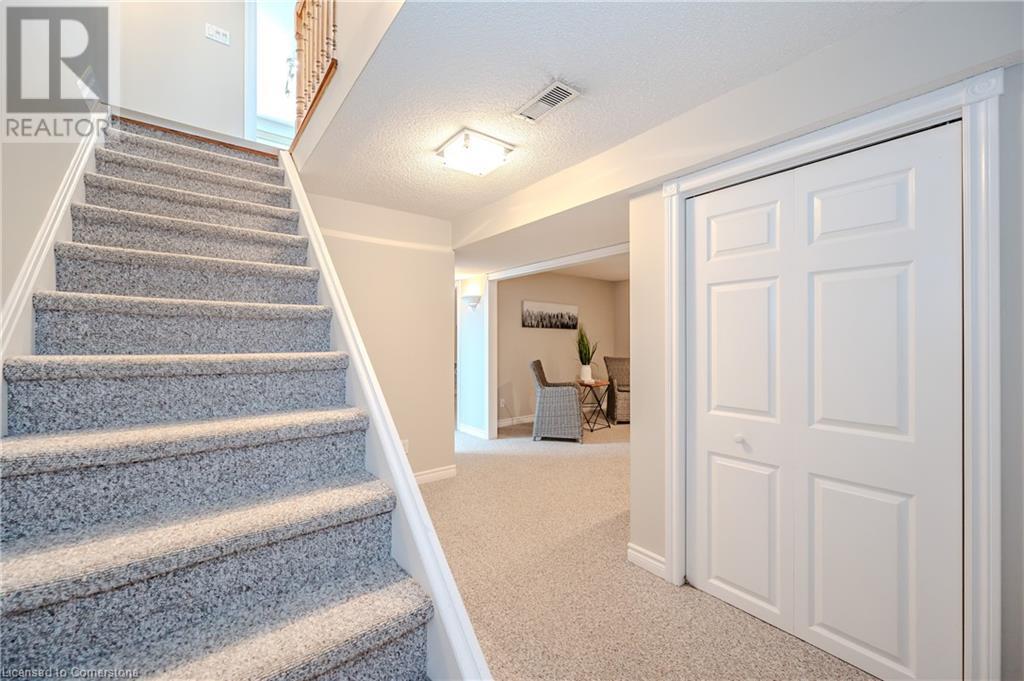 527 Drummerhill Crescent, Waterloo, Ontario  N2T 1G3 - Photo 32 - 40640750