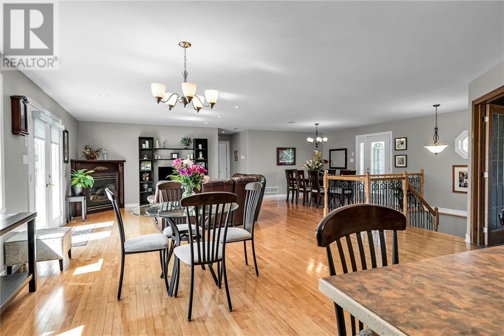 6670 Purcell Road, South Glengarry, Ontario  K6H 7R5 - Photo 3 - 1409010