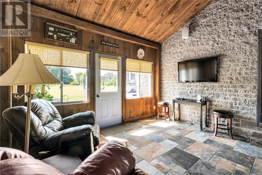 6670 Purcell Road, South Glengarry, Ontario  K6H 7R5 - Photo 8 - 1409010