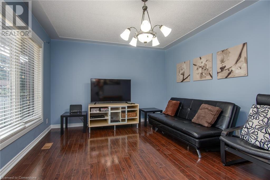 80 Clive Road, Kitchener, Ontario  N2H 3N6 - Photo 6 - 40640474