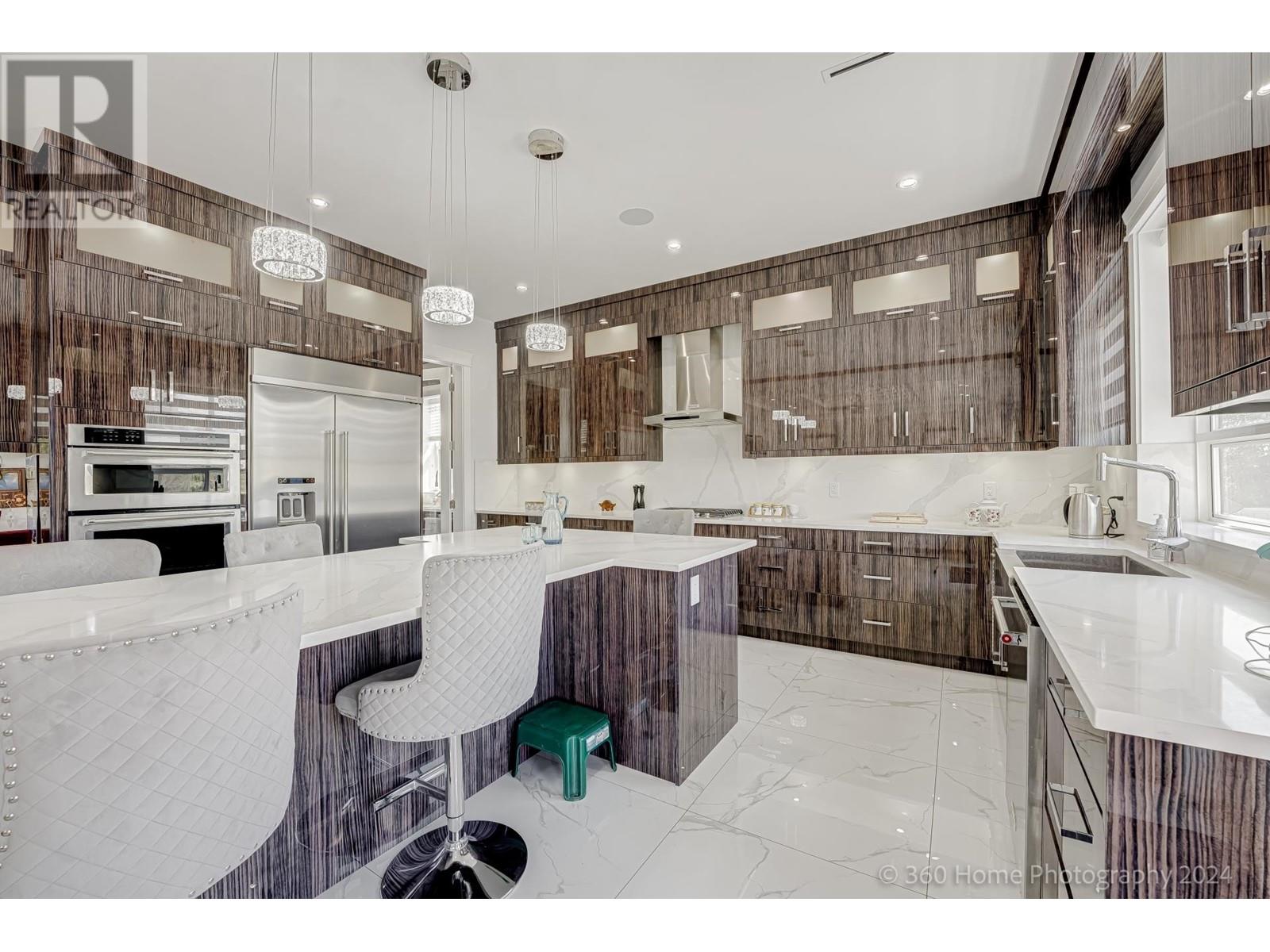 Listing Picture 14 of 40 : 10211 NO. 6 ROAD, Richmond / 烈治文 - 魯藝地產 Yvonne Lu Group - MLS Medallion Club Member