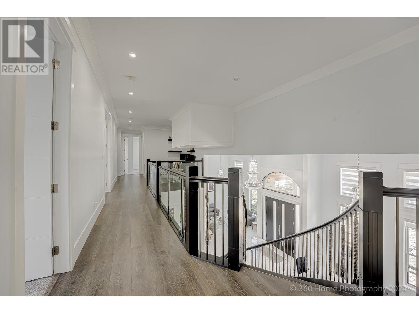 Listing Picture 27 of 40 : 10211 NO. 6 ROAD, Richmond / 烈治文 - 魯藝地產 Yvonne Lu Group - MLS Medallion Club Member