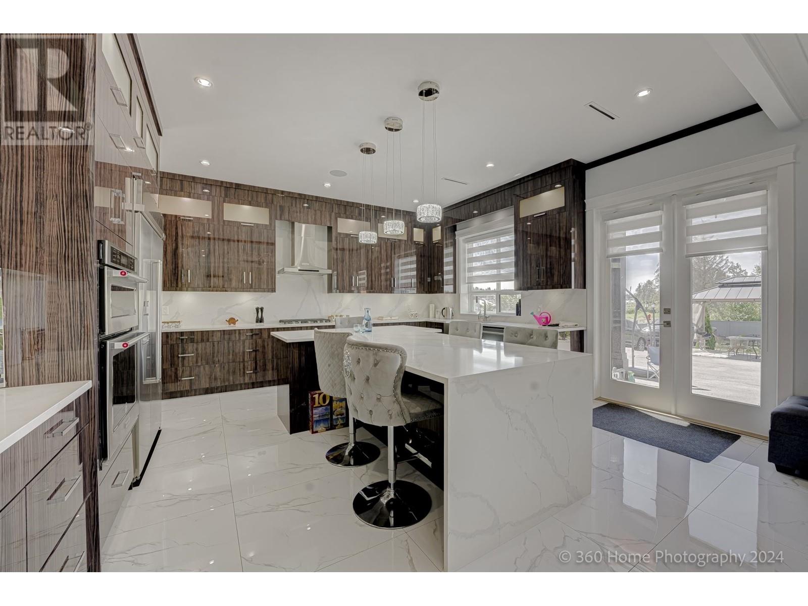 Listing Picture 12 of 40 : 10211 NO. 6 ROAD, Richmond / 烈治文 - 魯藝地產 Yvonne Lu Group - MLS Medallion Club Member