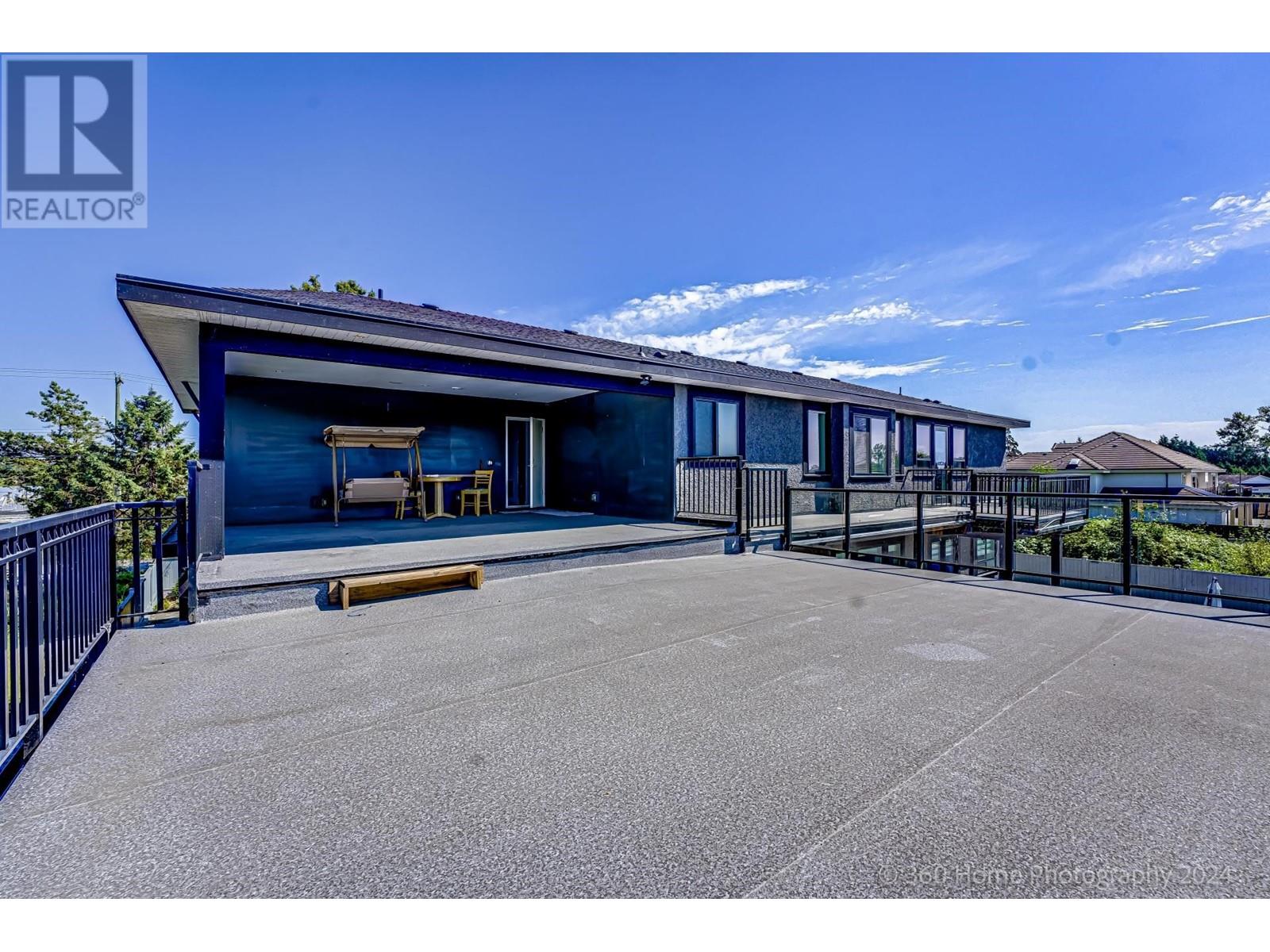 Listing Picture 26 of 40 : 10211 NO. 6 ROAD, Richmond / 烈治文 - 魯藝地產 Yvonne Lu Group - MLS Medallion Club Member