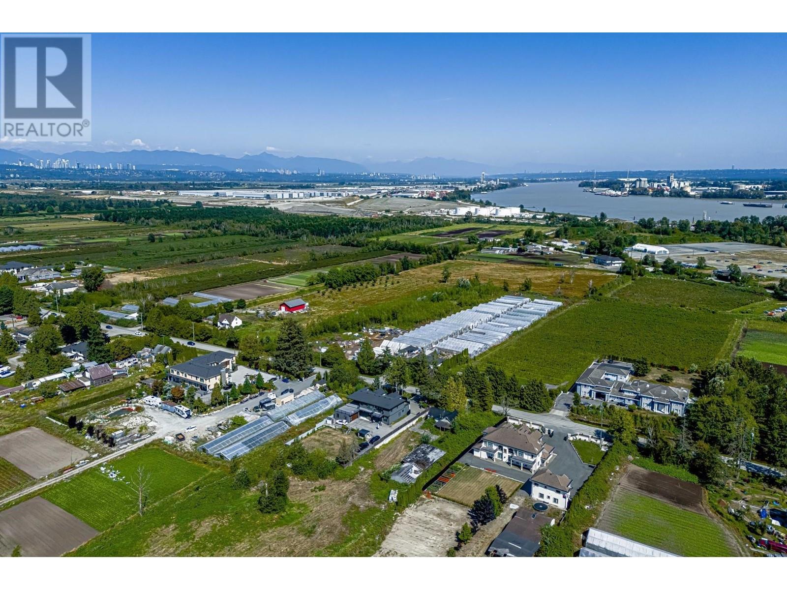 Listing Picture 40 of 40 : 10211 NO. 6 ROAD, Richmond / 烈治文 - 魯藝地產 Yvonne Lu Group - MLS Medallion Club Member