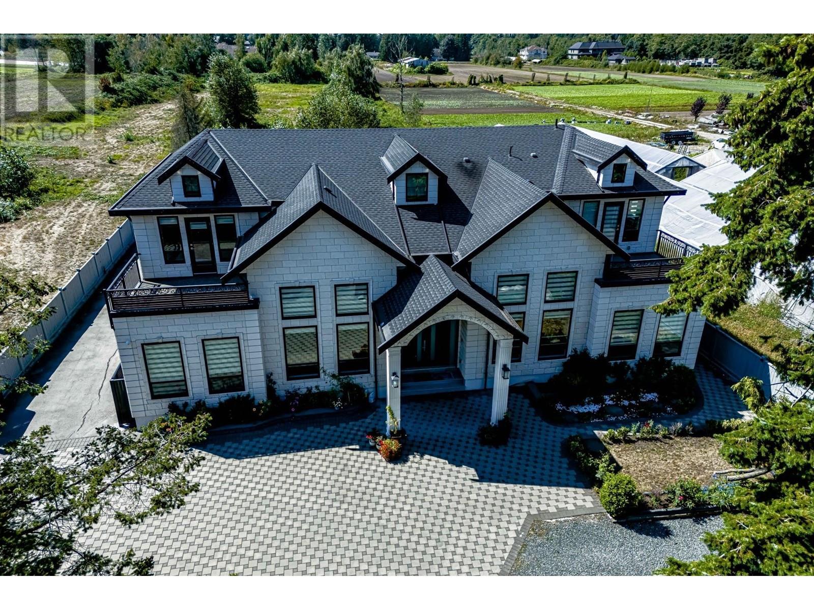 Listing Picture 38 of 40 : 10211 NO. 6 ROAD, Richmond / 烈治文 - 魯藝地產 Yvonne Lu Group - MLS Medallion Club Member