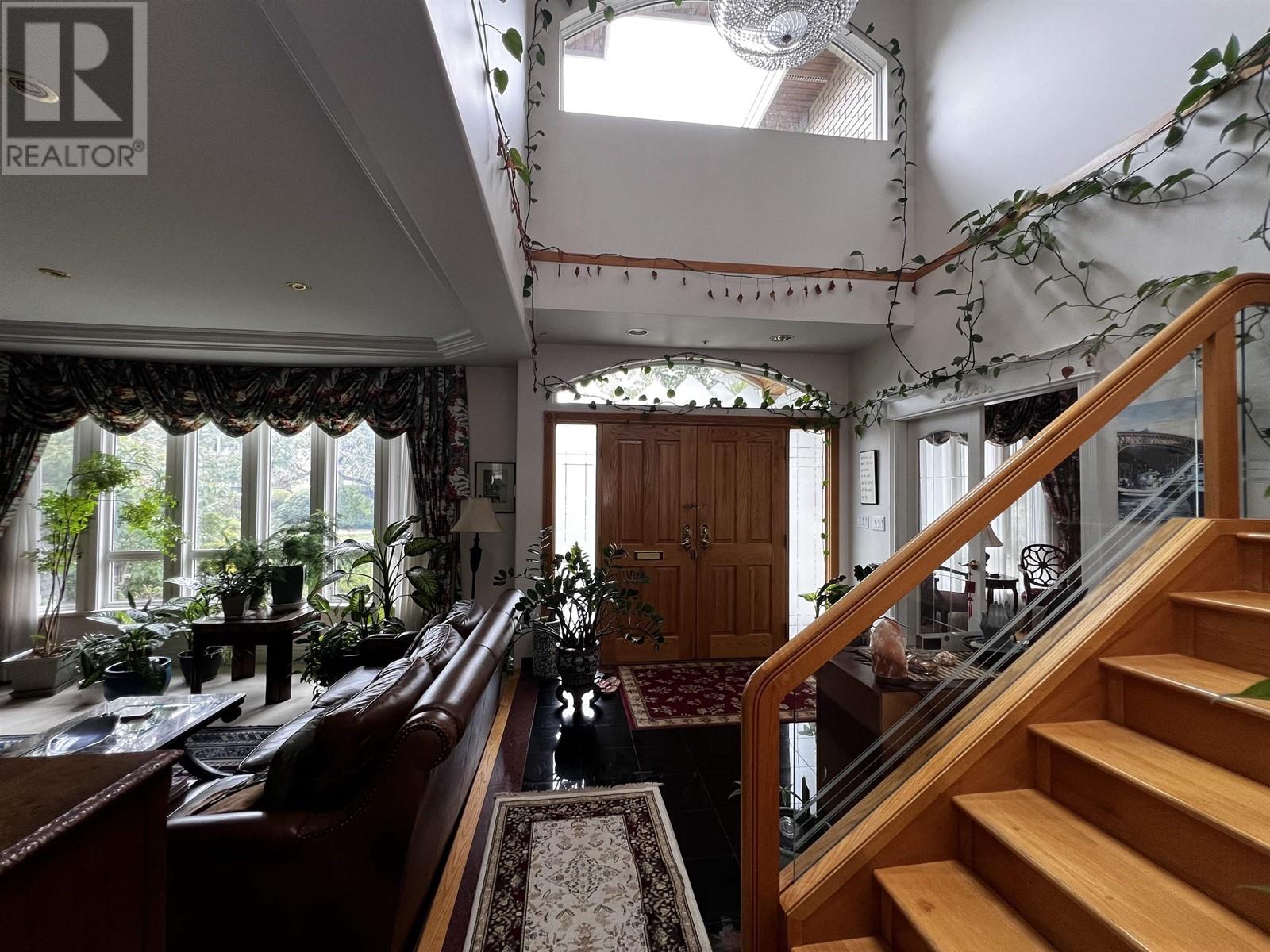 Listing Picture 14 of 22 : 1638 W 61ST AVENUE, Vancouver / 溫哥華 - 魯藝地產 Yvonne Lu Group - MLS Medallion Club Member