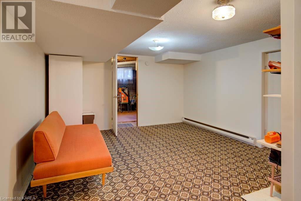 258 Arthur Street, Gananoque, Ontario  K7G 1B2 - Photo 25 - 40640572