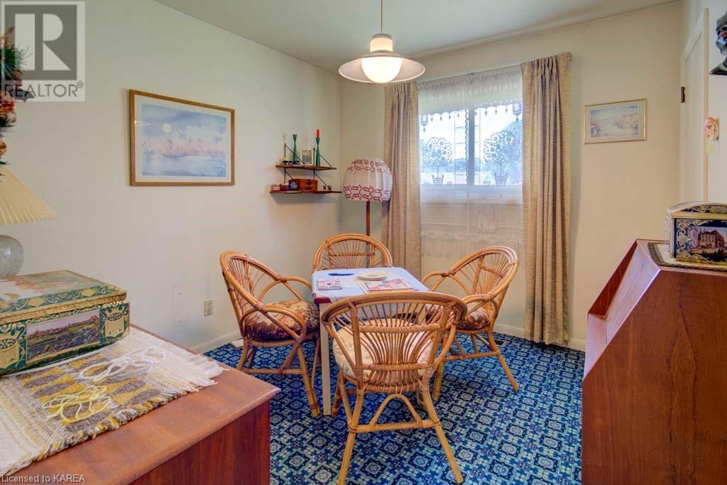 258 Arthur Street, Gananoque, Ontario  K7G 1B2 - Photo 38 - 40640572