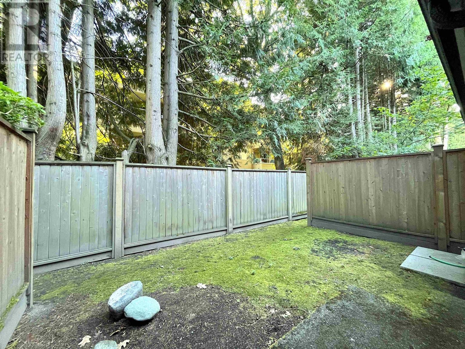 Listing Picture 18 of 18 : 14 8780 BENNETT ROAD, Richmond / 烈治文 - 魯藝地產 Yvonne Lu Group - MLS Medallion Club Member