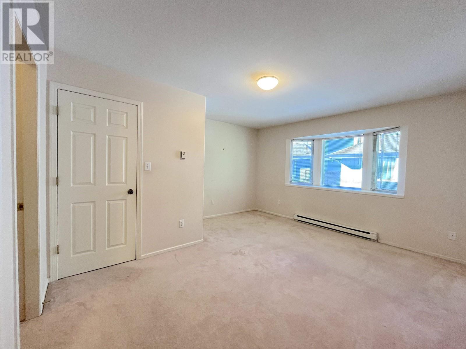Listing Picture 8 of 18 : 14 8780 BENNETT ROAD, Richmond / 烈治文 - 魯藝地產 Yvonne Lu Group - MLS Medallion Club Member