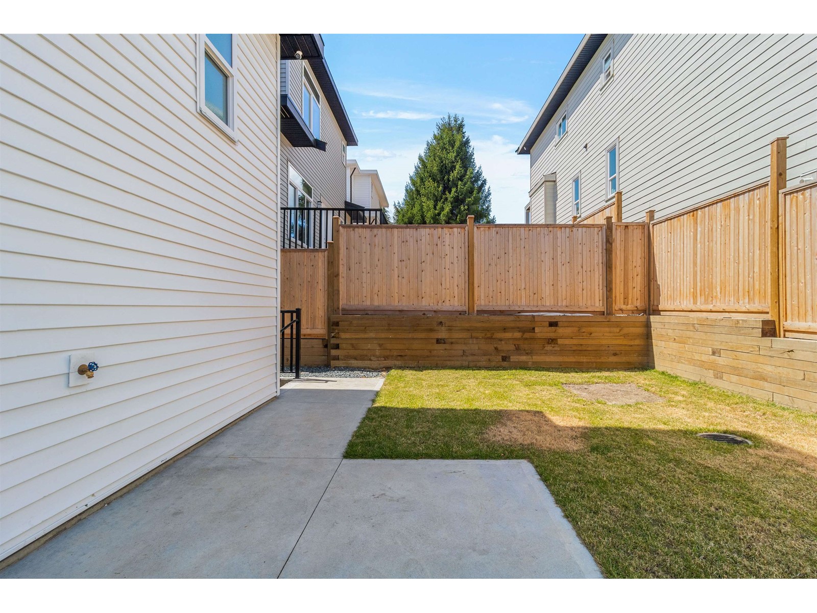 6813 205 Street, Langley, British Columbia  V2Y 3C8 - Photo 32 - R2909495