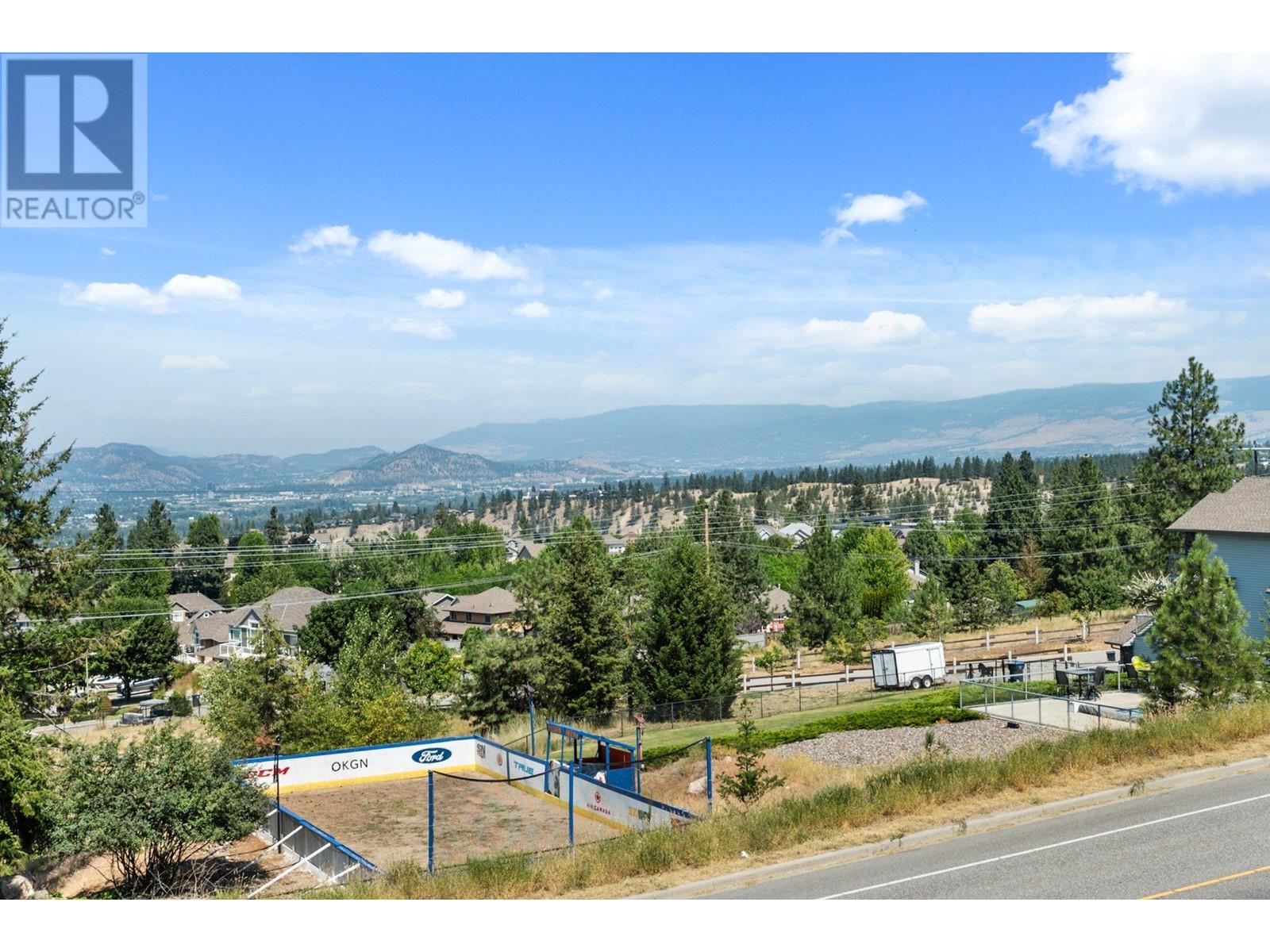 700 South Crest Drive Unit# 5 Lot# 5 Kelowna