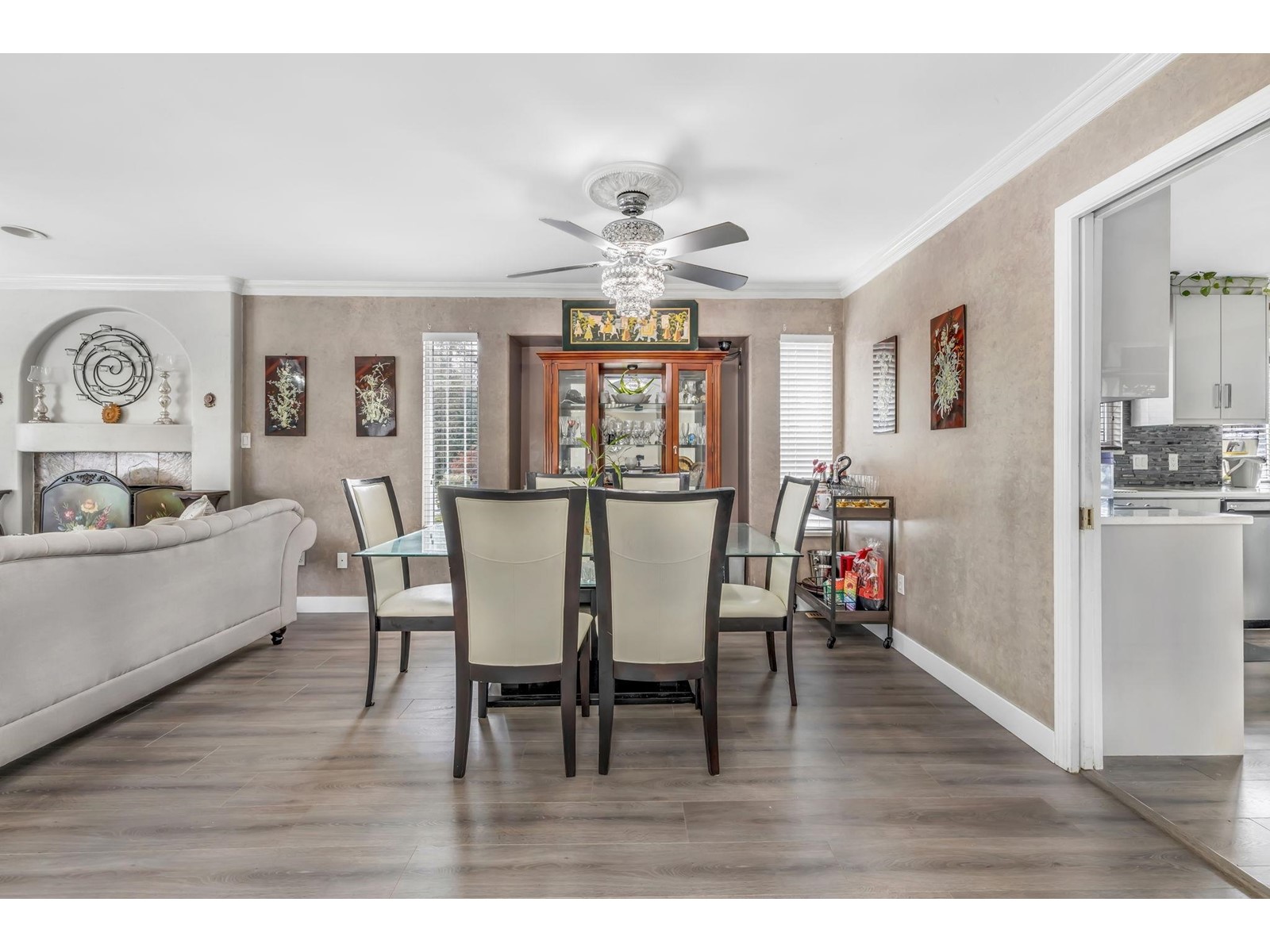 8351 Miller Crescent, Mission, British Columbia  V2V 6H7 - Photo 12 - R2918129