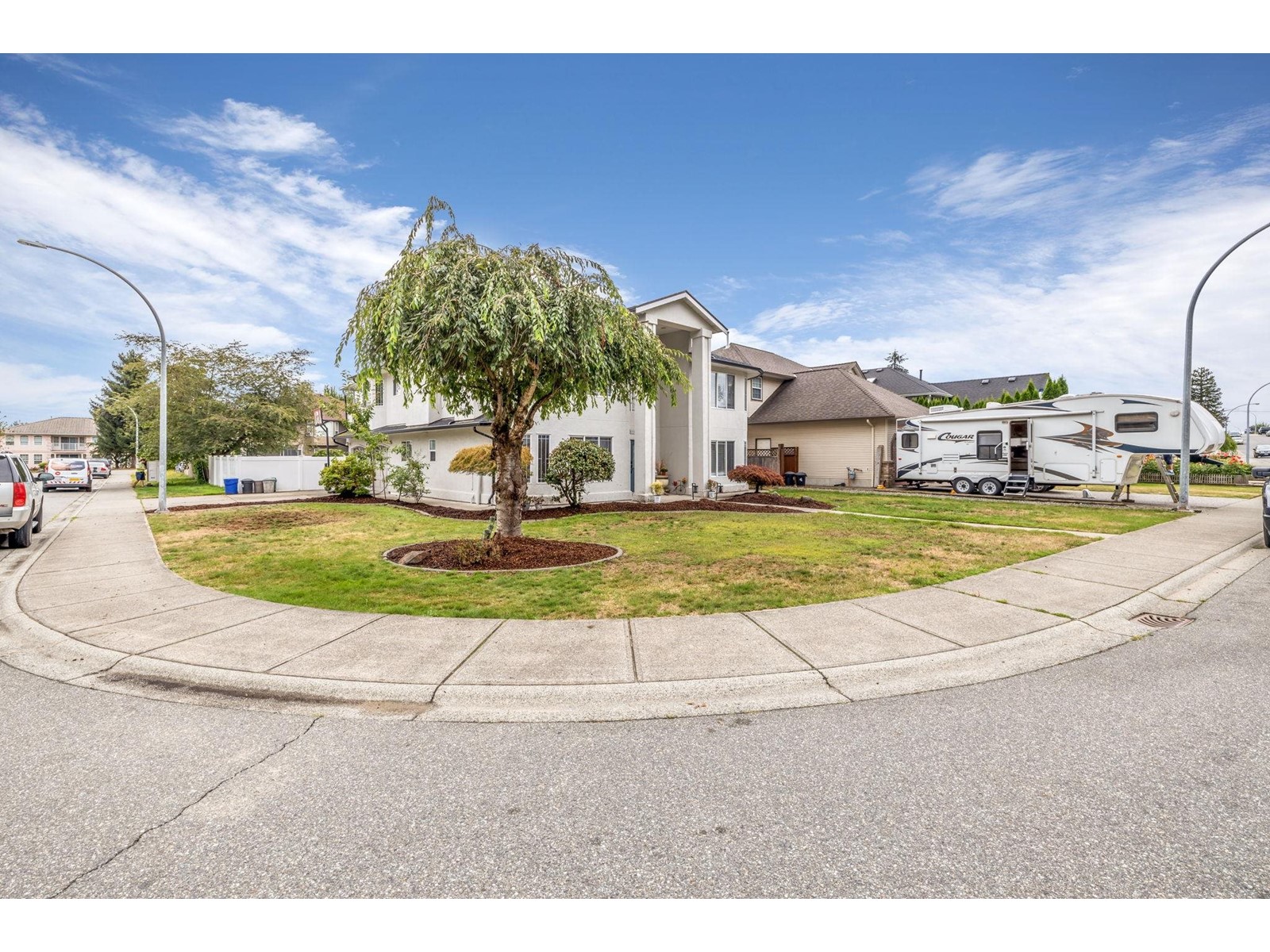 Property at 8351 MILLER CRESCENT image 3