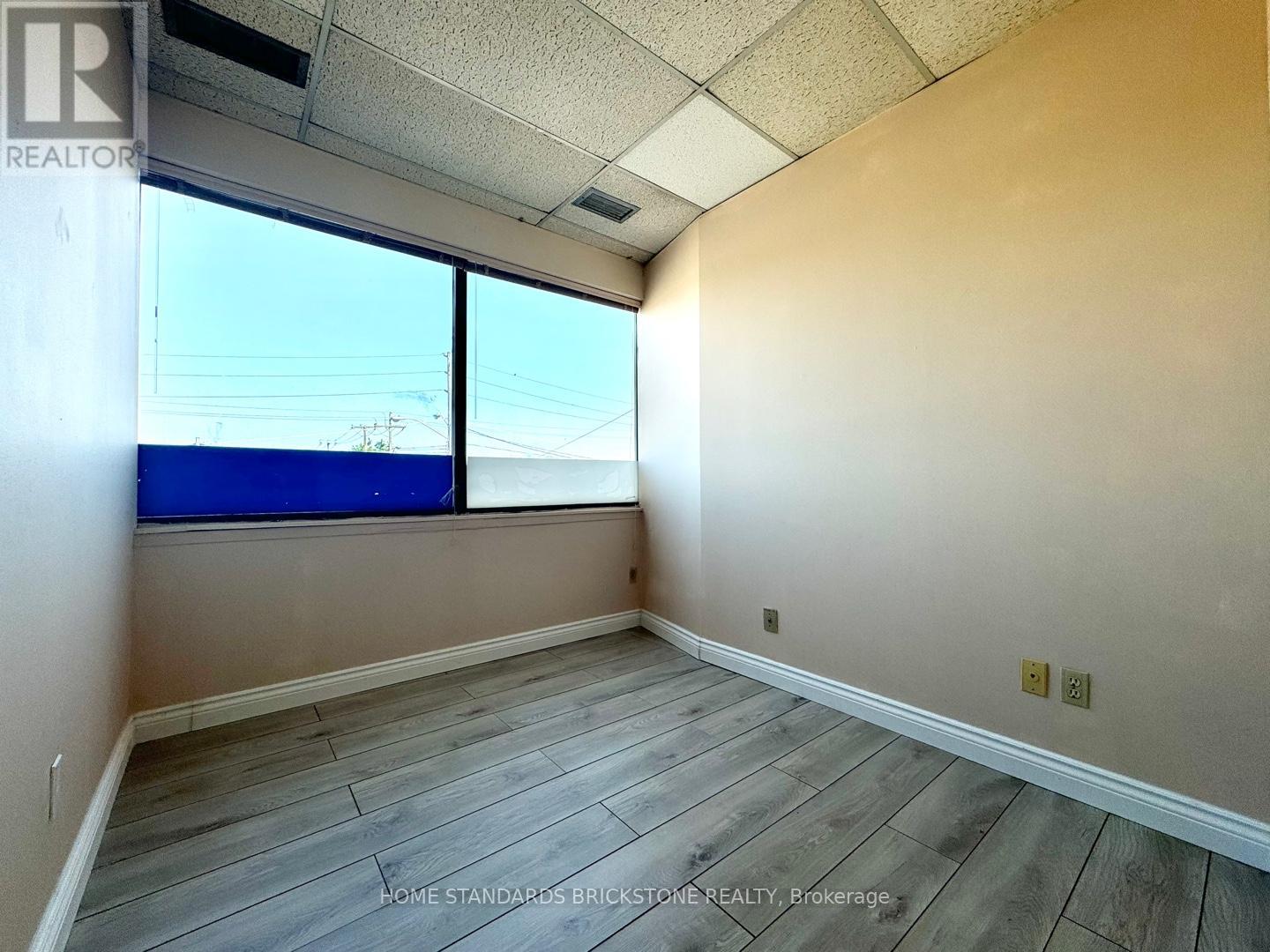 203 - 1680 Jane Street, Toronto (Weston), Ontario  M9N 2S2 - Photo 5 - W9297584
