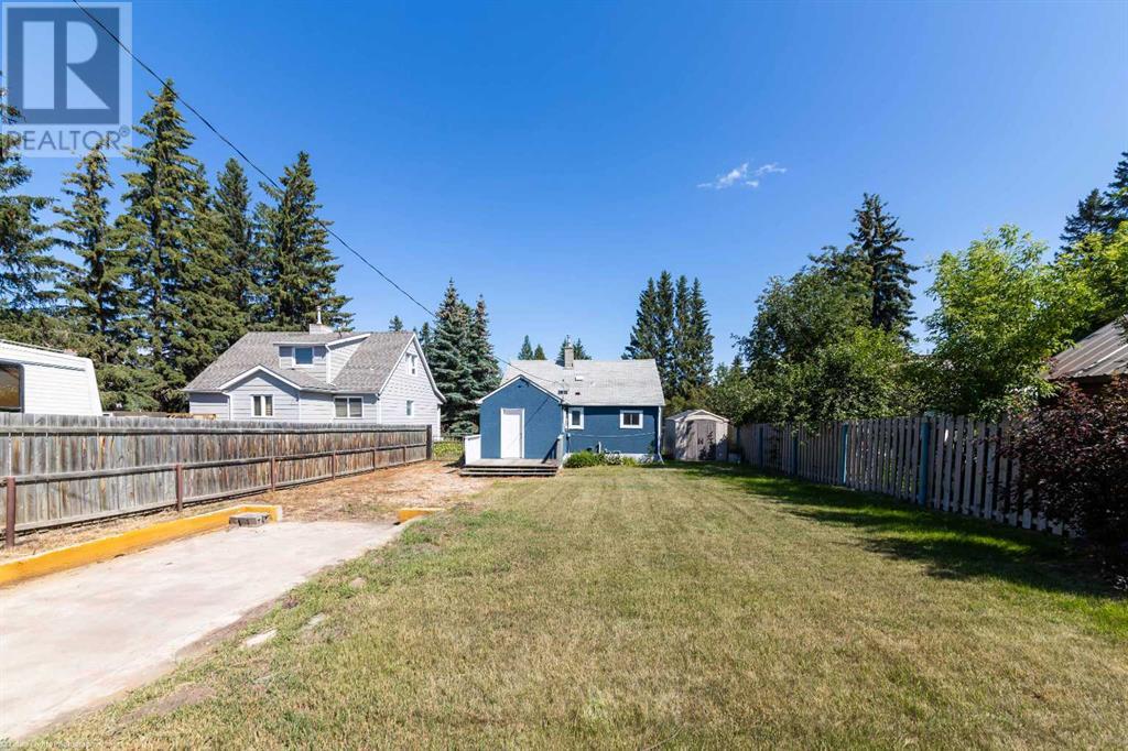 211 2 Avenue N, Marwayne, Alberta  T0B 2X0 - Photo 20 - A2154253